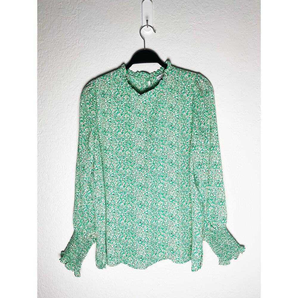 Cupcakes And Cashmere Womens Floral Blouse Ruffle Collar Smocked Sleeve Cuffs